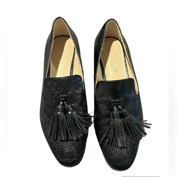 Zara Tasso Croc Black Tasseled
Loafers Women’s Size 4.5 - Picture 2 of 12
